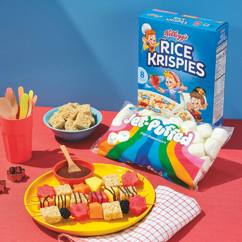 Kellogg's Rice Krispies Cold Breakfast Cereal - Giant Size - 24oz Box